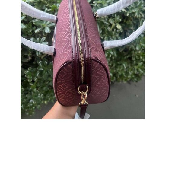 **NWT** MICHAEL Michael Kors NWT Women Medium Duffle Satchel Bag Lt Oxblood - Picture 6 of 8